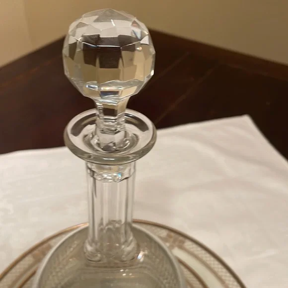 Baccarat ‘Nancy’ Crystal Decanter - Picture 3 of 5